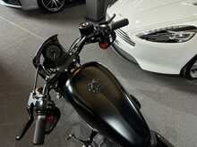 Harley-Davidson Sportster Iron 883 XL883N