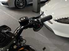 Harley-Davidson Sportster Iron 883 XL883N