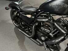 Harley-Davidson Sportster Iron 883 XL883N