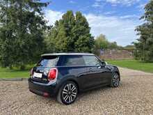 MINI Electric Hatch 32.6kWh Level 3 3dr Hatchback