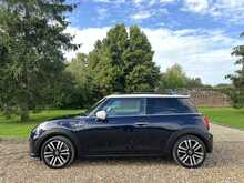 MINI Electric Hatch 32.6kWh Level 3 3dr Hatchback