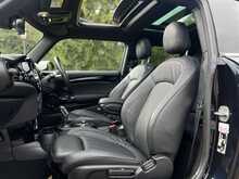 MINI Electric Hatch 32.6kWh Level 3 3dr Hatchback