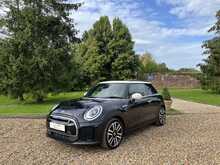 MINI Electric Hatch 32.6kWh Level 3 3dr Hatchback