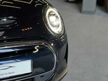 MINI Electric Hatch 32.6kWh Level 3 3dr Hatchback