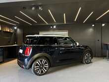 MINI Electric Hatch 32.6kWh Level 3 3dr Hatchback