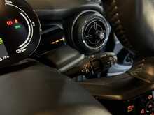 MINI Electric Hatch 32.6kWh Level 3 3dr Hatchback