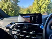 BMW iX3 Premier Edition 