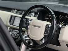 Land Rover Range Rover SDV8 Vogue
