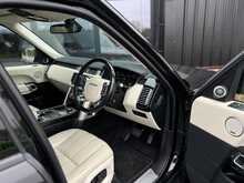 Land Rover Range Rover SDV8 Vogue