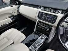 Land Rover Range Rover SDV8 Vogue