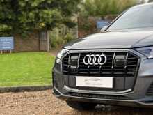 Audi Q7 3.0 TFSI V6 55 Black Edition