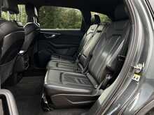 Audi Q7 3.0 TFSI V6 55 Black Edition
