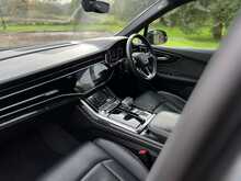 Audi Q7 3.0 TFSI V6 55 Black Edition