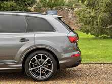 Audi Q7 3.0 TFSI V6 55 Black Edition