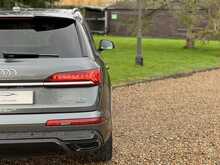 Audi Q7 3.0 TFSI V6 55 Black Edition