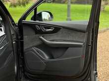 Audi Q7 3.0 TFSI V6 55 Black Edition