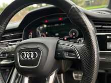 Audi Q7 3.0 TFSI V6 55 Black Edition