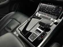 Audi Q7 3.0 TFSI V6 55 Black Edition
