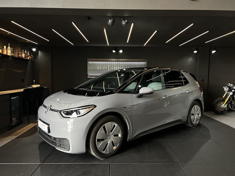 Pro Performance Style Hatchback 0.0 Automatic Electric