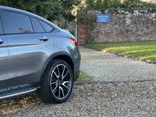 Mercedes-Benz GLC GLC43 V6 AMG 