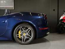 Ferrari California V8 T 