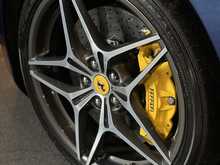 Ferrari California V8 T 