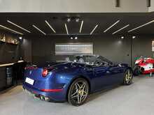 Ferrari California V8 T 