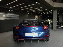 Ferrari California V8 T 
