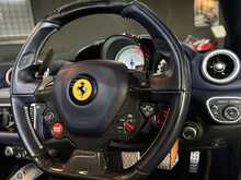 Ferrari California V8 T 