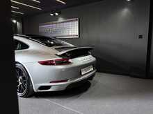 Porsche 911 T 991 Carrera GTS 