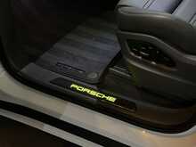 Porsche Cayenne V6 E-Hybrid Platinum Edition 