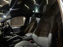 Porsche Cayenne V6 E-Hybrid Platinum Edition 