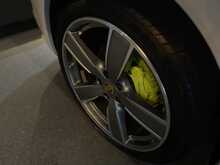 Porsche Cayenne V6 E-Hybrid Platinum Edition 