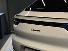 Porsche Cayenne V6 E-Hybrid Platinum Edition 