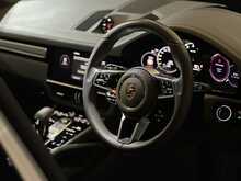 Porsche Cayenne V6 E-Hybrid Platinum Edition 