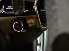 Porsche Cayenne V6 E-Hybrid Platinum Edition 