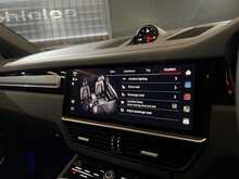 Porsche Cayenne V6 E-Hybrid Platinum Edition 