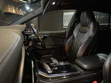Audi SQ8 4.0 TFSI V8 Black Edition