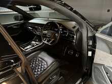 Audi SQ8 4.0 TFSI V8 Black Edition