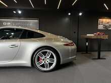 Porsche 911 3.8 991 Carrera S Coupe PDK