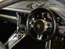 Porsche 911 3.8 991 Carrera S Coupe PDK