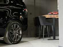 Land Rover Discovery 3.0 SD V6 HSE