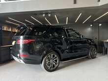 Land Rover Discovery 3.0 SD V6 HSE