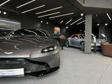 Aston Martin Vantage 4.0 V8 Coupe
