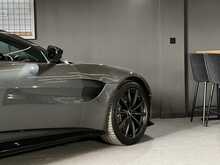 Aston Martin Vantage 4.0 V8 Coupe