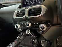 Aston Martin Vantage 4.0 V8 Coupe