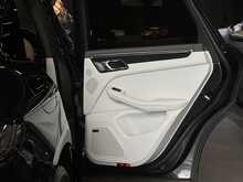 Porsche Macan 2.9T V6 GTS