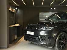 Land Rover Range Rover Sport 2.0 P400e HSE Dynamic Black