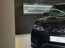 Land Rover Range Rover Sport 2.0 P400e HSE Dynamic Black
