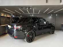 Land Rover Range Rover Sport 2.0 P400e HSE Dynamic Black